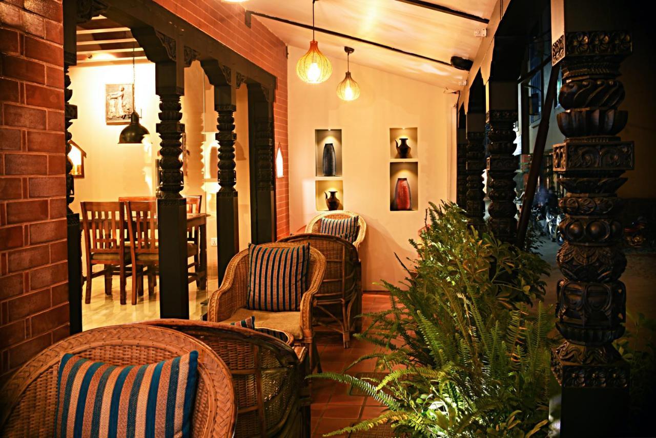 Kumari Boutique Hotel กาฐมาณฑุ ภายนอก รูปภาพ