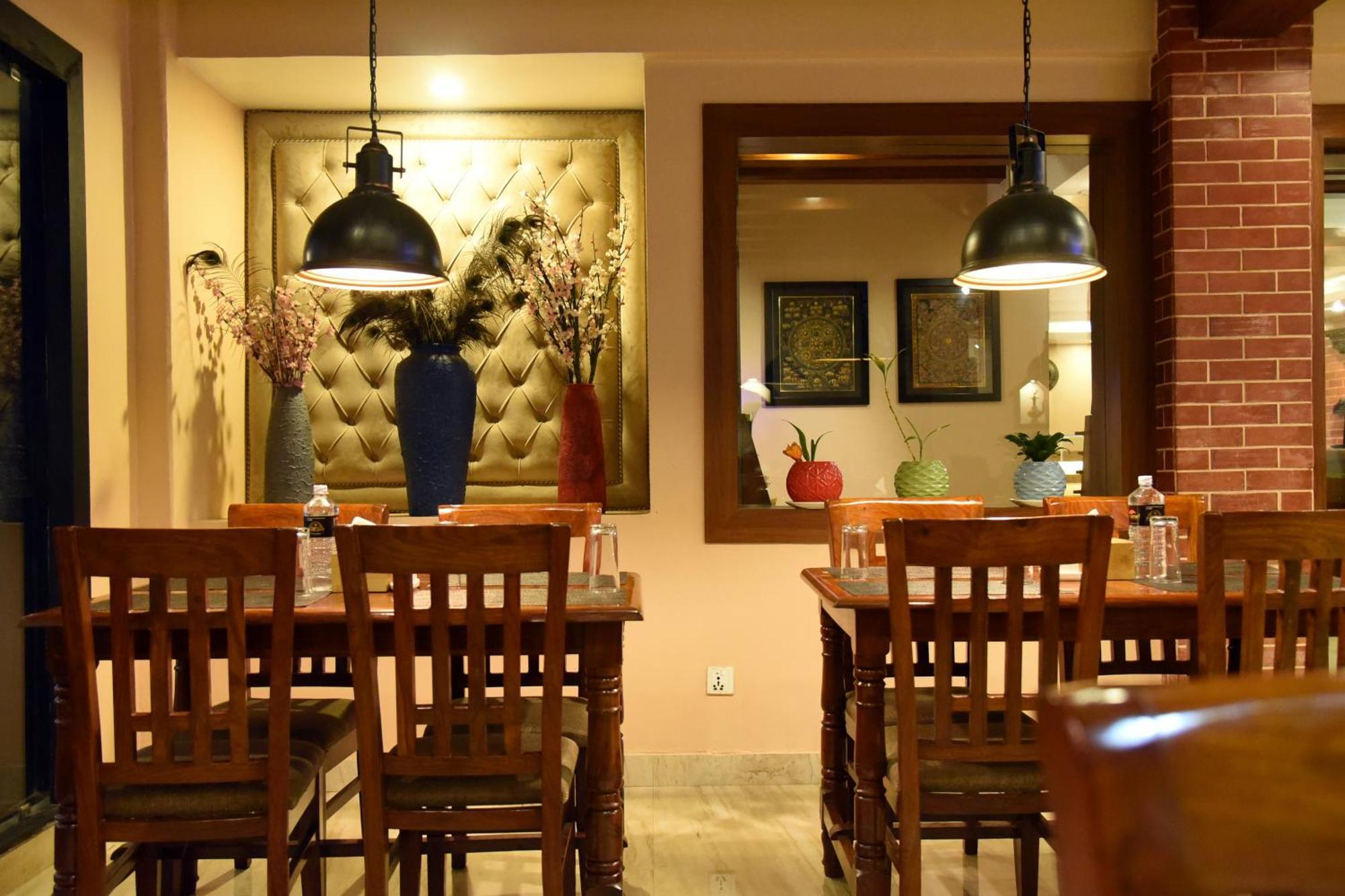 Kumari Boutique Hotel กาฐมาณฑุ ภายนอก รูปภาพ