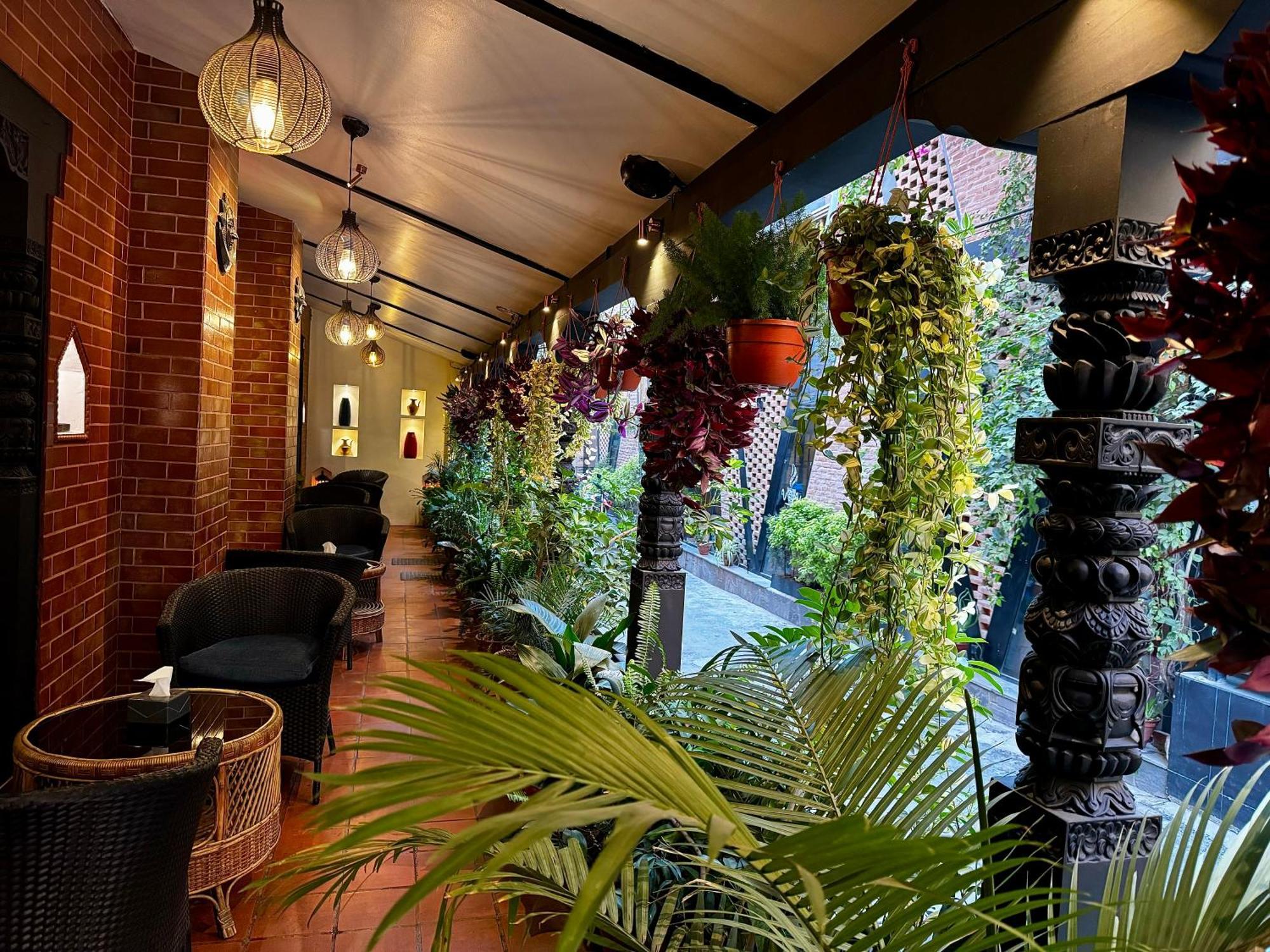 Kumari Boutique Hotel กาฐมาณฑุ ภายนอก รูปภาพ