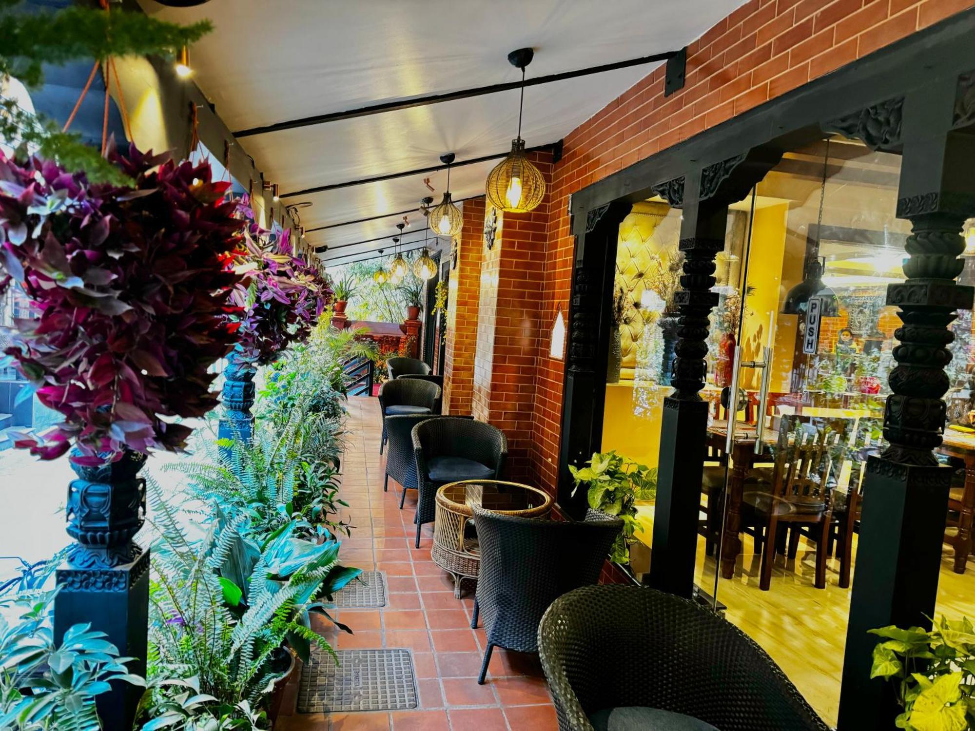 Kumari Boutique Hotel กาฐมาณฑุ ภายนอก รูปภาพ