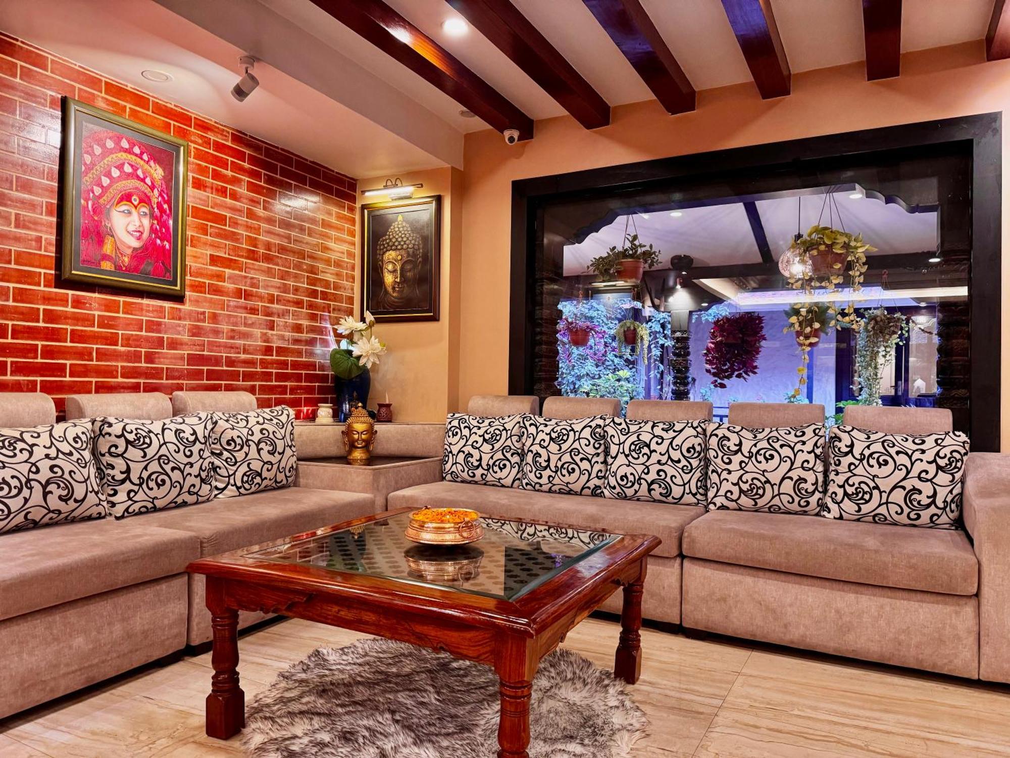 Kumari Boutique Hotel กาฐมาณฑุ ภายนอก รูปภาพ